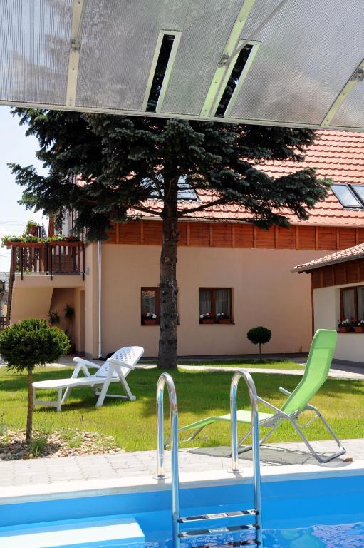 Arany Szolo Wellness Apartmanhaz Heviz Exterior photo
