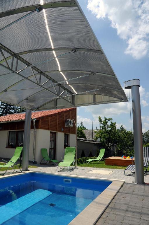 Arany Szolo Wellness Apartmanhaz Heviz Exterior photo